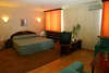 Cosmos Hotel 